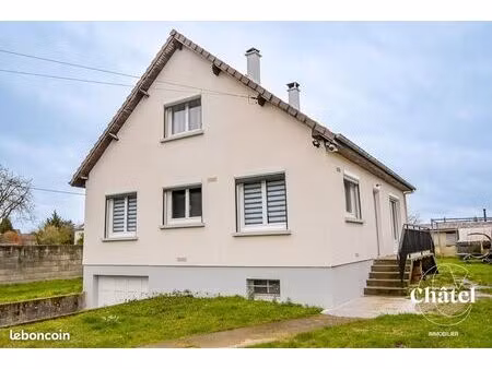 maison 6 pièces 106 m²