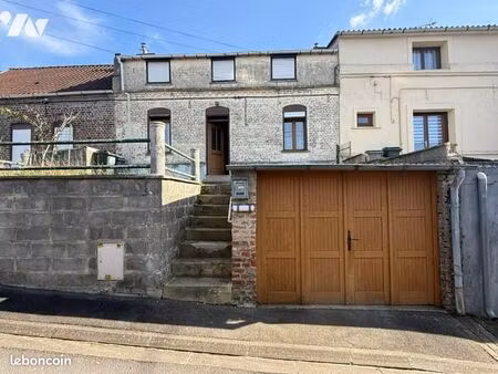 maison 4 pièces 80 m²