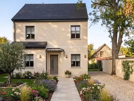 maison 4 pièces 95 m²