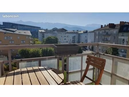 appartement 3 pièces 63 m²