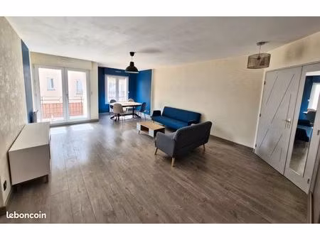 appartement à louer quartier saint-marceau : 84m²  3 chambres  terrasse  balcons  2 places