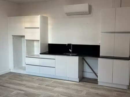 f2 saint paul trois châteaux