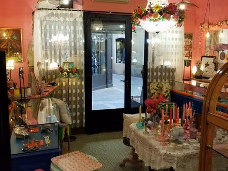 boutique centre ville de nîmes