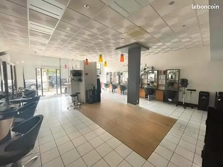 local commercial 94 m² bayonne