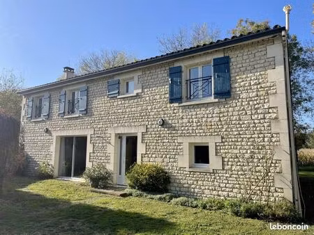 maison 6 pièces 170 m²