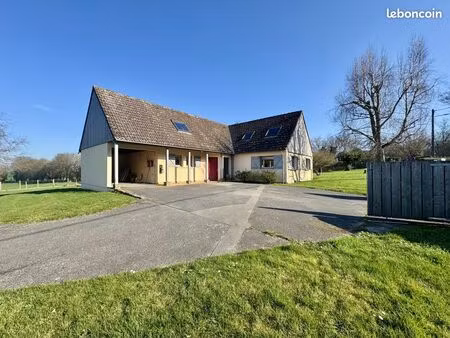 maison 7 pièces 240 m²