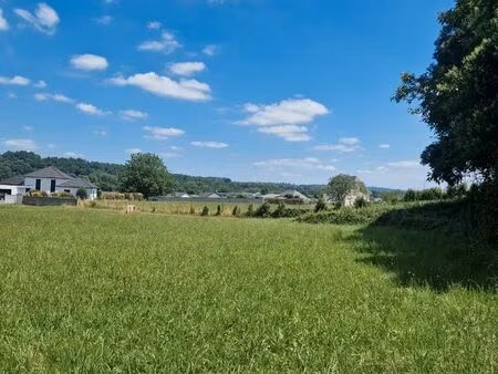 terrain plat constructible viabilisé à vendre à orin