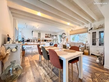 maison 2 pièces 61 m²