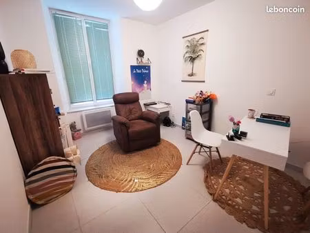 cabinet local pro à la journée