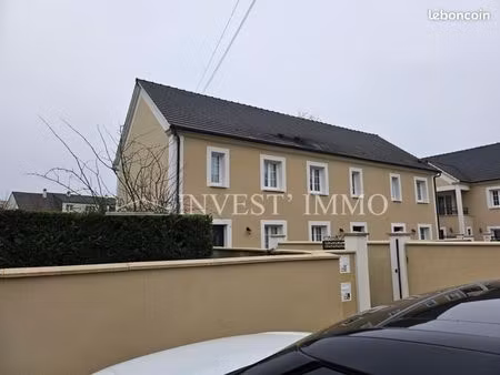 maison 4 pièces 92 m²