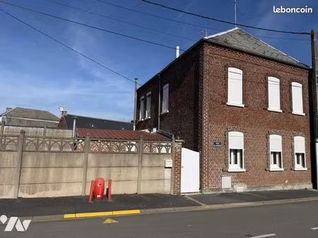 maison 5 pièces 83 m²