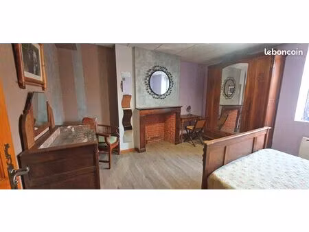 belle chambre au centre-ville de sarlat