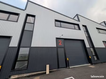 local d'activite 228 m² cormontreuil