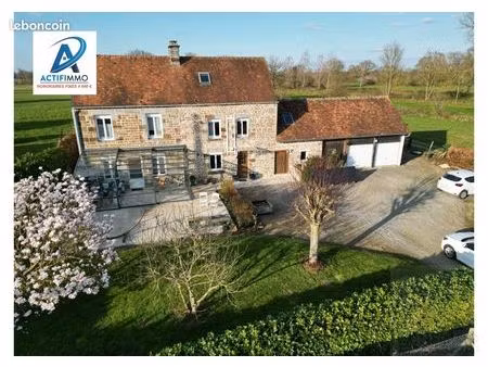 maison 8 pièces 186 m²