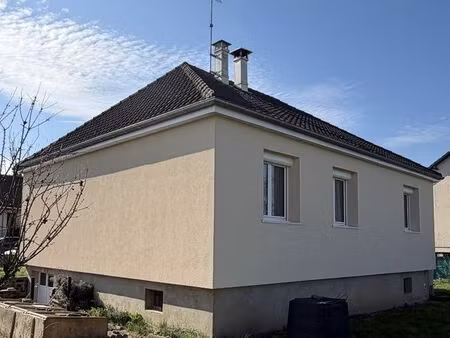 pavillon 3 pièces 74 m²