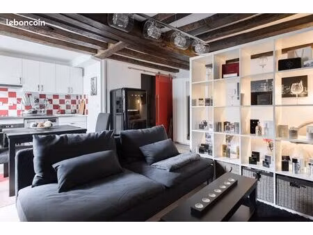 studio derriere le bhv