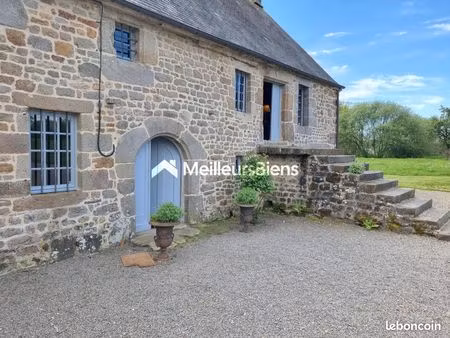 maison 8 pièces 222 m²