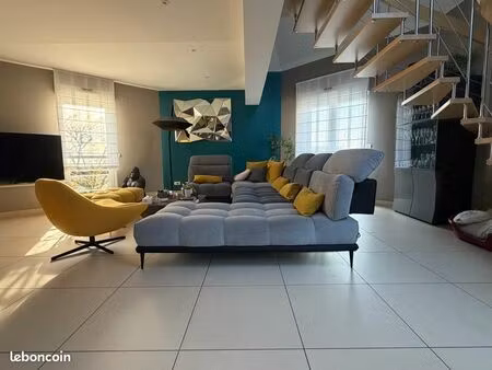 maison 195 m² – 4 chambres – piscine – garage 3 voitures – guentrange thionville