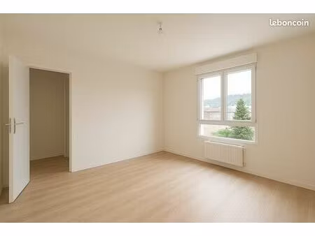 t3 - 65m2 cahors centre