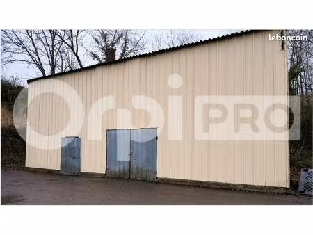 local d'activité 195 m²