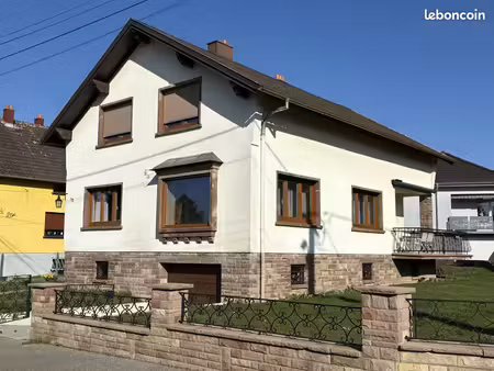 maison 7 pièces 161 m²