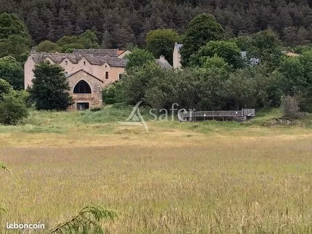 maison avec terrain 6 pièces 530 m²