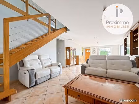 propriété 5 pièces 137 m²