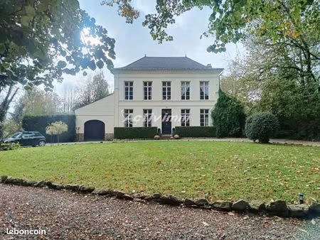 propriété 10 pièces 355 m²