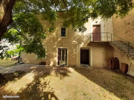 maison de 120m² à rénover sur un terrain de 313m²