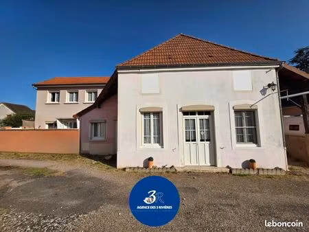 maison de ville 10 pièces 250 m²