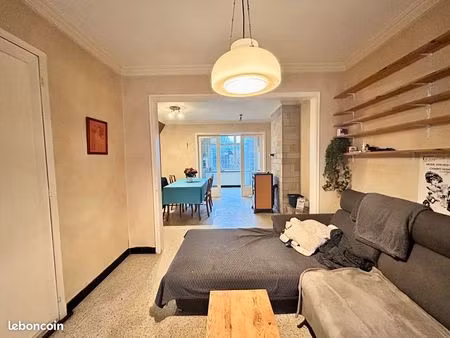 maison à renover  deux chambres  wervik belgique