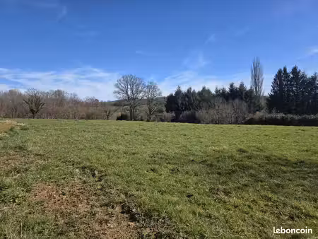 terrain 2430 m² saint-georges-de-mons