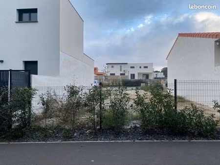 terrain constructible