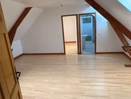 f2 40 m2 cires les mello