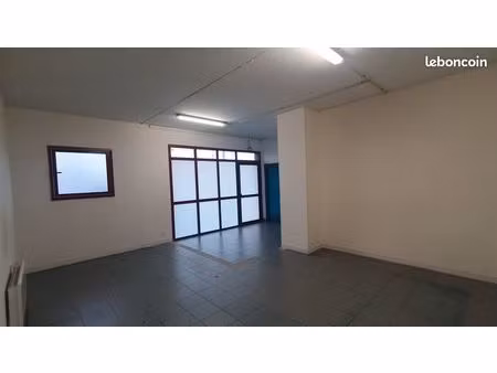 local d’activité  bureaux 60m²