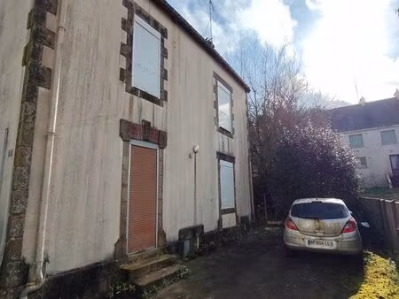 maison centre guémené sur scorff avec jardin