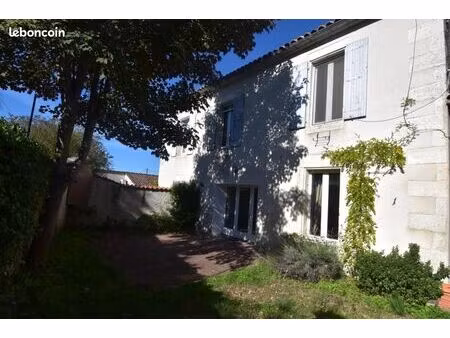 maison 6 pièces 175 m²