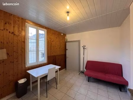 studio 1 pièce 17 m²