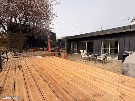 maison 3 chambres + bureau