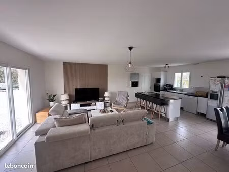 maison 110 m² – 3 chambres – jardin 1000 m² – 15 min cognac – mesnac