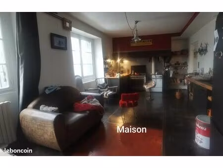 maison de village 3 logements