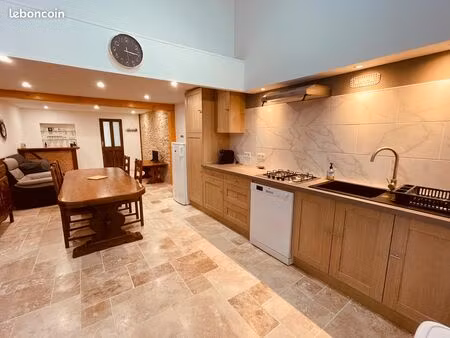 grande propriété avec gîte