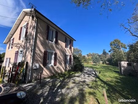 t3 lumineux de 64 m2 à bizanos - calme & verdure