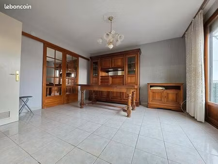 appartement 4 pièces 67 m²