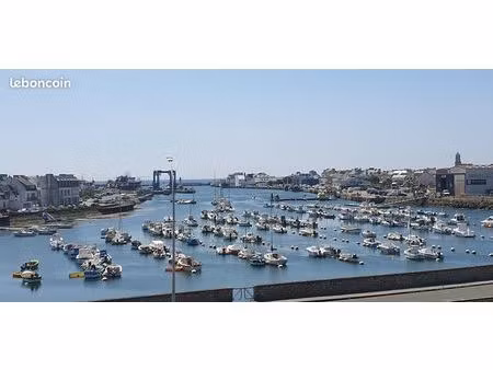 vue panoramique port de plaisance et de pêche du guilvinec