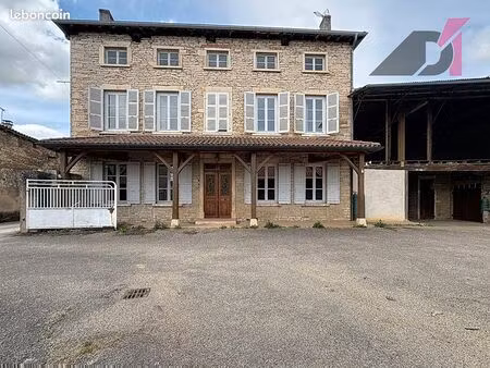 maison 6 pièces 183 m²