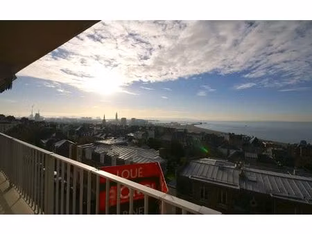 location appartement  94.21 m² t-3 à le havre  1 350 €