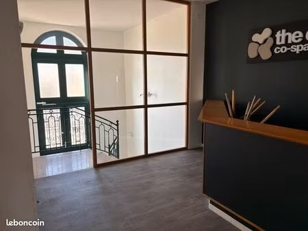 bureaux d’exception – 210 m² avec jardin et vue sur la place carnot