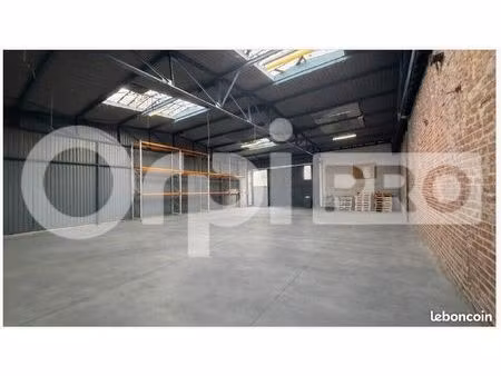 local d'activité 562 m²