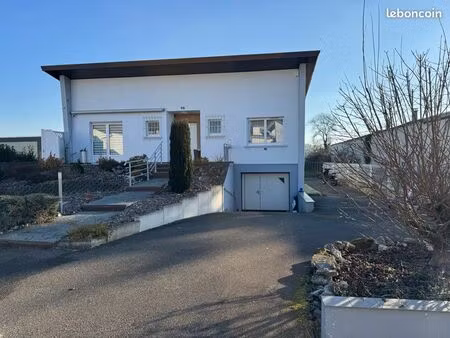 maison plain pied et terrain de construction